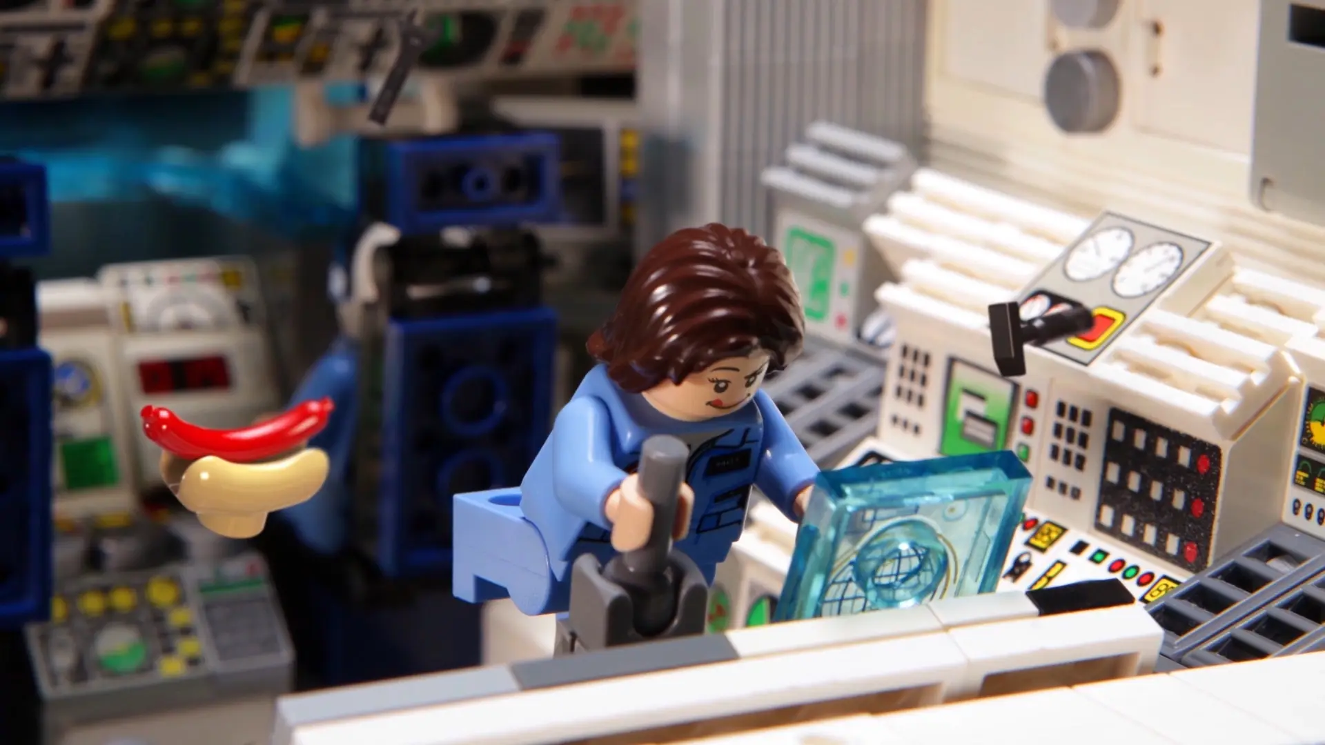 LEGO Women of Nasa stop motion animation 3D